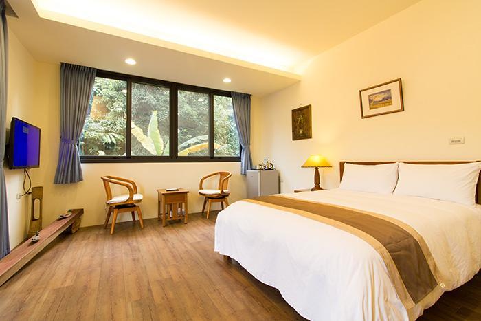 Stone House Homestay Yilan Exteriör bild